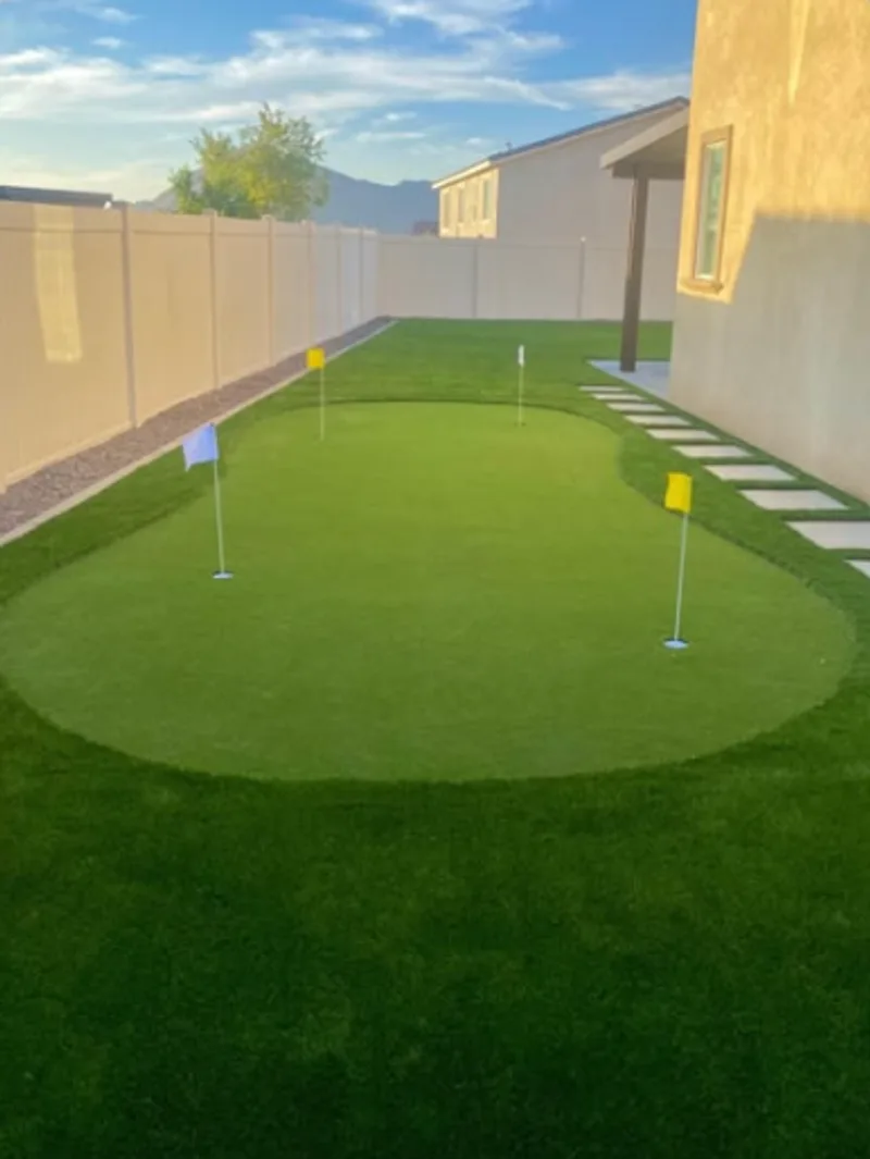 Putting Greens in Perris, CA